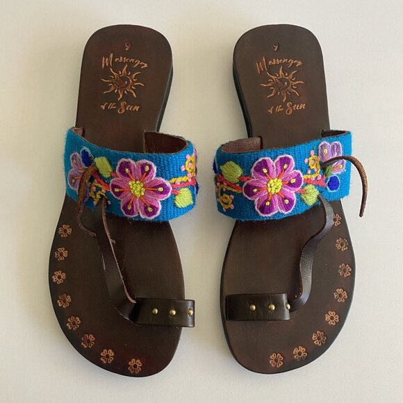 New Hand Crafted Womens Sandals Size 9 Embroidered Genuine Leather Floral Shoes - Picture 2 of 7